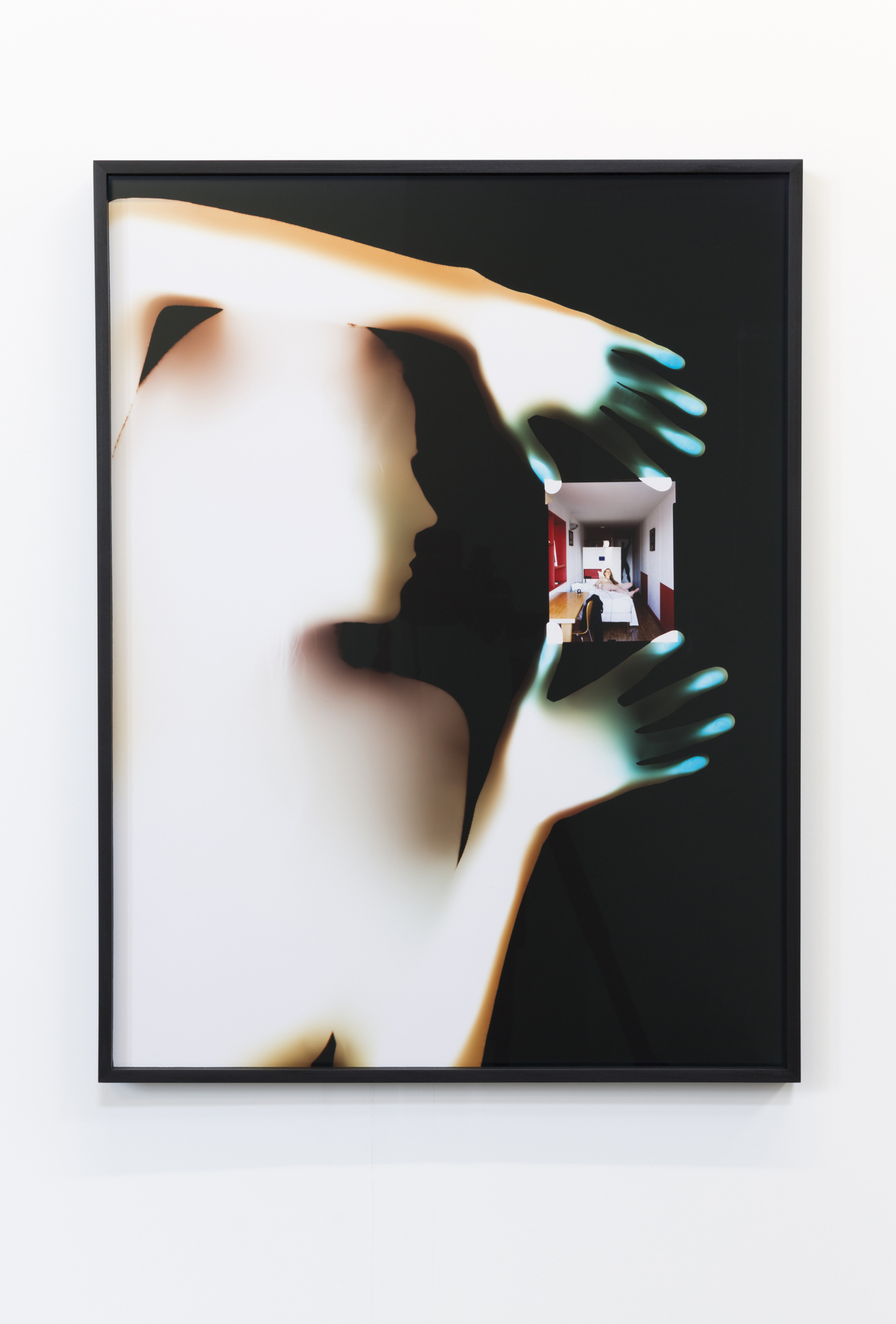 Sophie Thun, Wild nights (desnuda) (Y82,3M18,3D70F8T12m10,153CA3B450),  2018, analogue colour photography and photogram, framed, 69,8 x 53,4 cm -  SOPHIE TAPPEINER